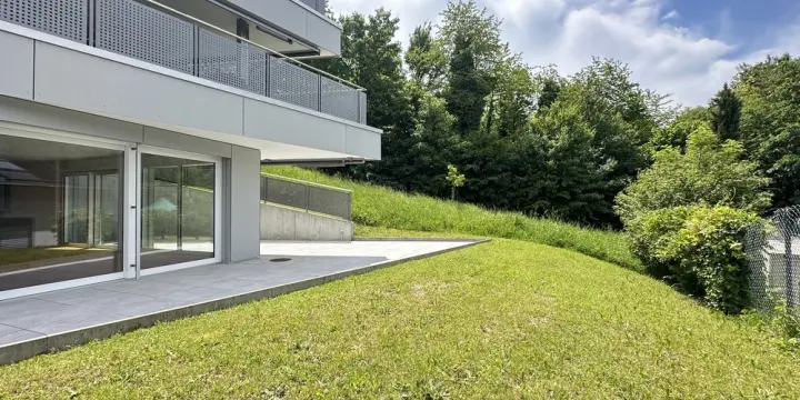 Neubaufeeling am Waldrand - moderne Erdgeschosswohnung