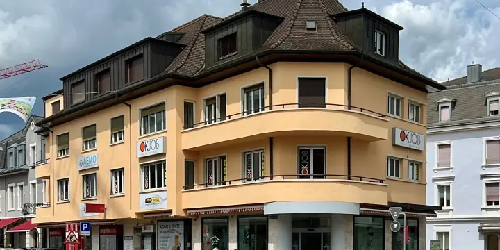 À louer à Delémont bureau de 6 pièces au 2ème étage