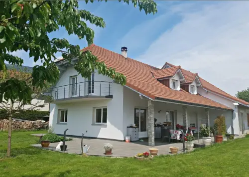Superbe maison spacieuse et Lumineuse à Thoiry