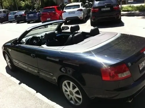 Audi A4 cabriolet à Grand-Lancy
