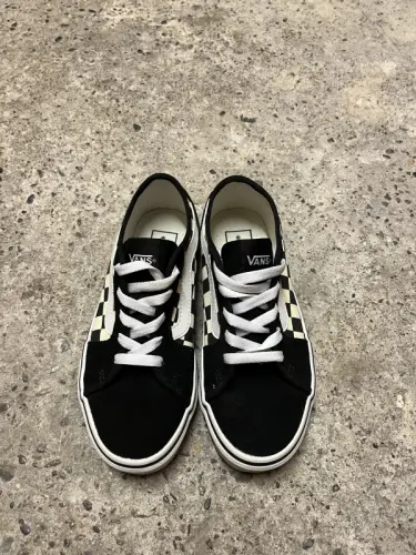 Chaussures Vans à Petit-Lancy
