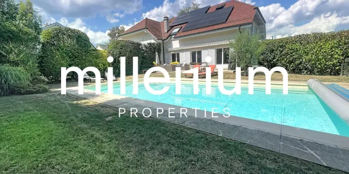 Magnifique maison jumelée à Bogis-Bossey de 170m2 jardin et piscine