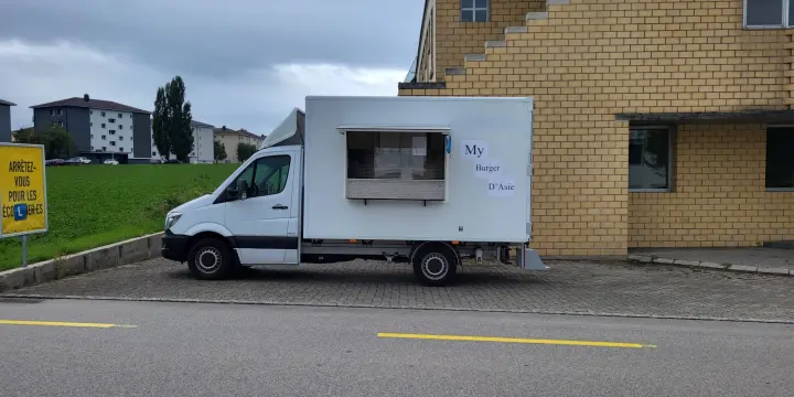 Food truck Mercedes 2018. Vente pour cause de retraite