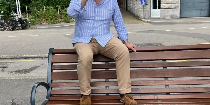 Homme avec savoir vivre souhaite rencontrer un couple