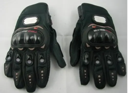  Gants neufs motos à muraz
