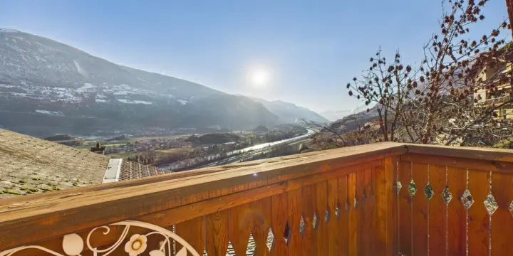 Authentisches Dorfhaus mit spektakulärer Aussicht