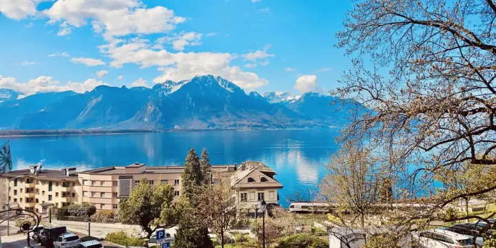 See-Blick, Château-Nähe, Investition mit Zukunft.