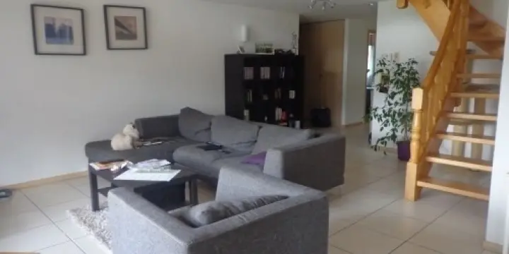 Privé Appartement 5.5 en attique Bramois