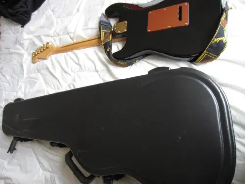 Fender AM Pro Strat HSS RW ATO