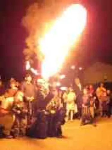 spectacle EVJF Genève de feu cracheur et jongleur Vaud