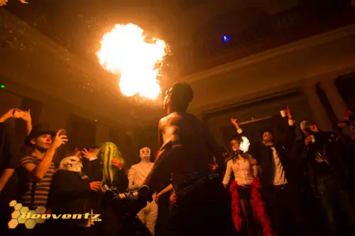 spectacle EVJF Genève de feu cracheur et jongleur Vaud