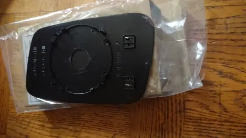 Verre retro extérieur droit volvo v40 (neuf) à Plan-les-Ouates