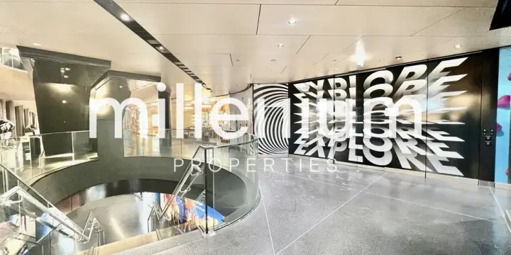 Arcade en ville avec emplacement exceptionnel