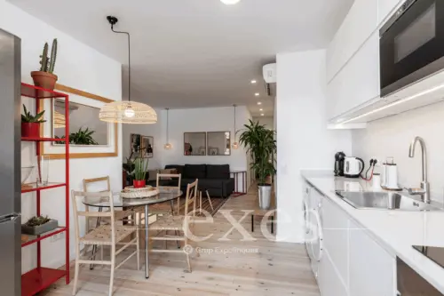 Bâtiment à vendre à Barcelone à Barcelona