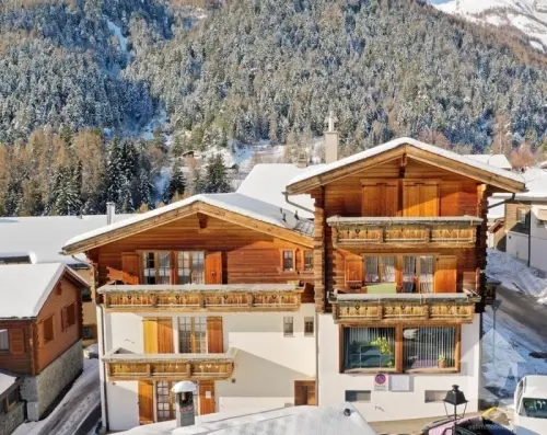 Appartement de 4.5 pièces au centre de la station avec belle vue à Ovronnaz
