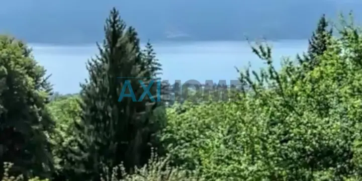 Parcelle à bâtir vue lac avec permis en force d'une villa individuelle