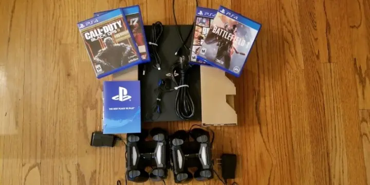 Sony Playstation 4 Pro 1 TB