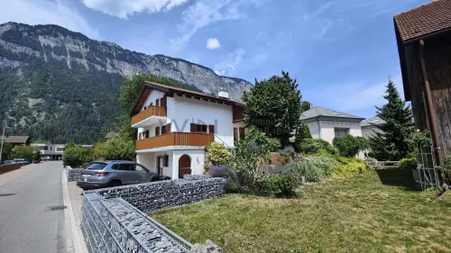 6-Zimmer Einfamilienhaus an Top-Lage à Domat/Ems
