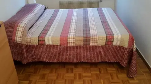 Ensamle meuble pour studio, Sommier + Ma à Grand Lancy
