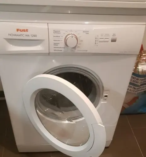 Lave linge movomatic à Corcelles près Payerne