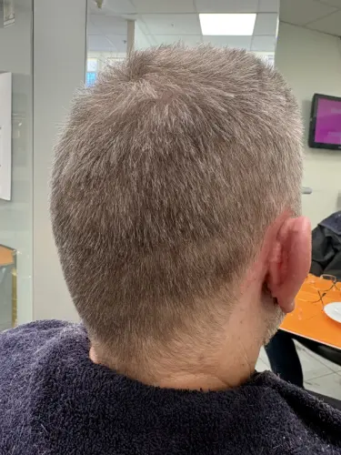 Recherche Modèle de Coiffure à Gland