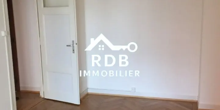 Appartement de 3 pièces au 1er étage situé à Genève 1205