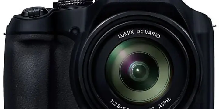 LUMIX Panasonic DC-FZ82D