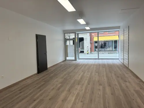 Local polyvalent à vendre ou à louer – Saint-Imier à Saint-Imier