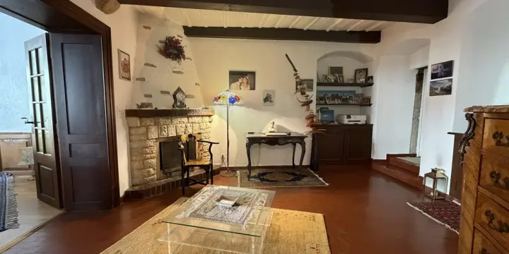 Appartement de caractère de 4 pièces en vieille ville de Porrentruy