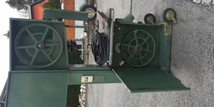 A vendre scie à ruban