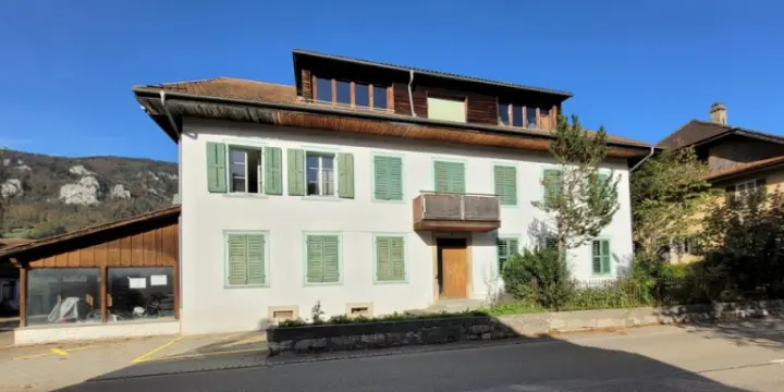 Immeuble de rendement de 8 appartements