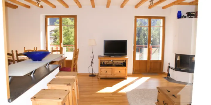 Magnifique appartement en attique avec vue imprenable sur le lac !