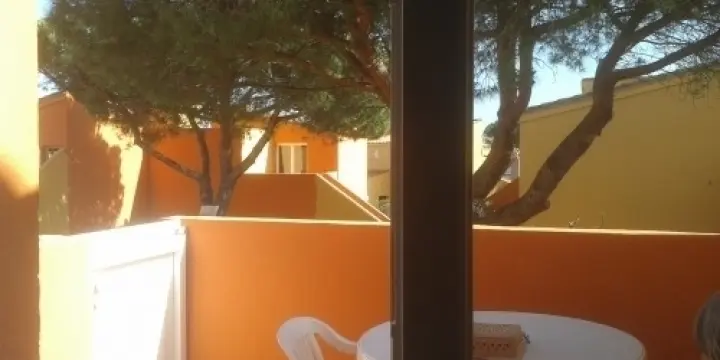 cap d agde studio terrasse 200m plage