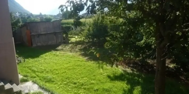 Grône - Joli appartement avec terrasse