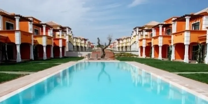 VD maison ds copropriété piscine Tavira