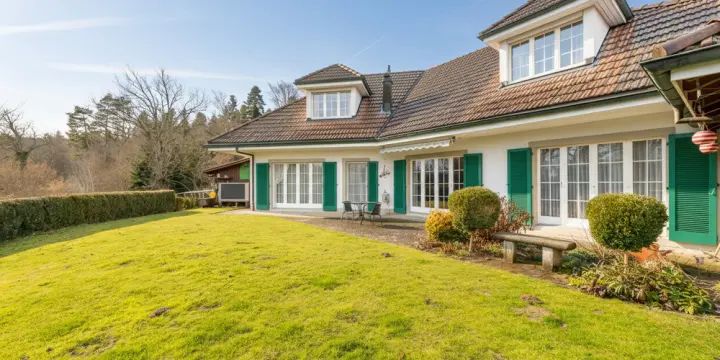 Bijoux mit Gartenparadies