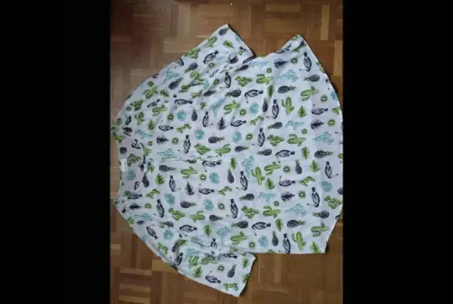 Blouse Canda C&A avec lacet, à motifs, neuve à Moutier