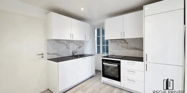 Superbe appartement rénové avec balcon