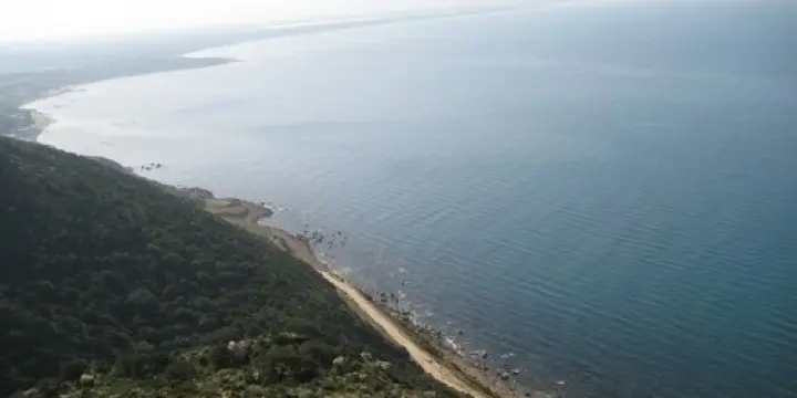  Terrain 10 hectares à Korbous –Nabeul-T