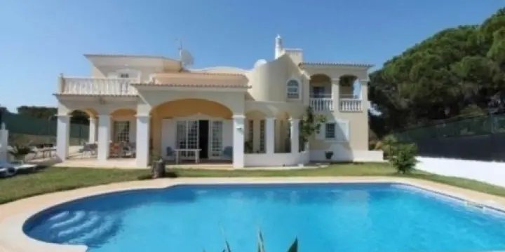 Villa F287, 4 chambres Faro/Portugal