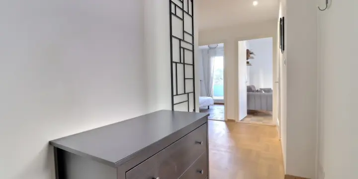 Magnifique 3.5 pièces entièrement meublé aux acacias avec terrasse