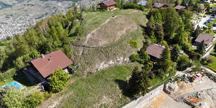À vendre - Terrain à Nax (Pelleivro) - 1'377 m² - Zone chalet