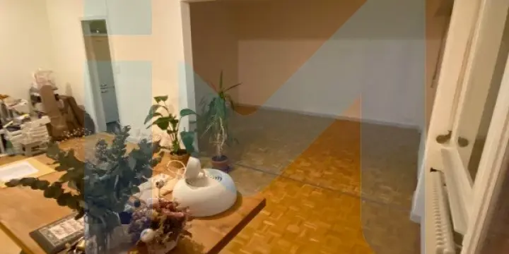 Appartement de 6 pièces au 1er étage situé à Meyrin 1217