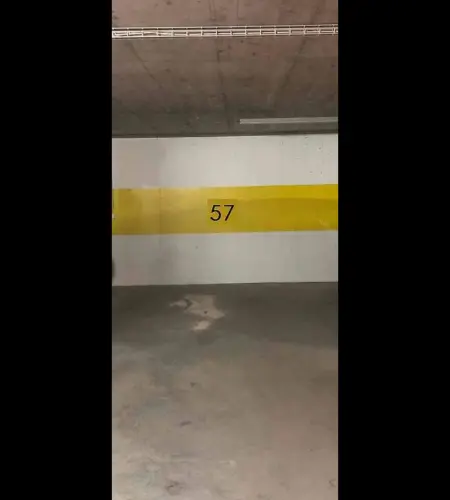Place de parc en souterrain Rue Pré Fleuri 48 à Vétroz