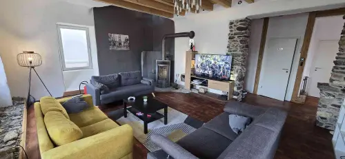 Magnifique triplex à Sensine (1975) à St-Séverin
