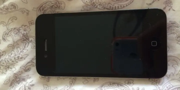 iPhone 4S noir 