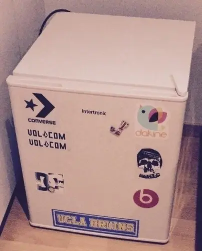 Petit Frigo Intertronic  à Le Vaud