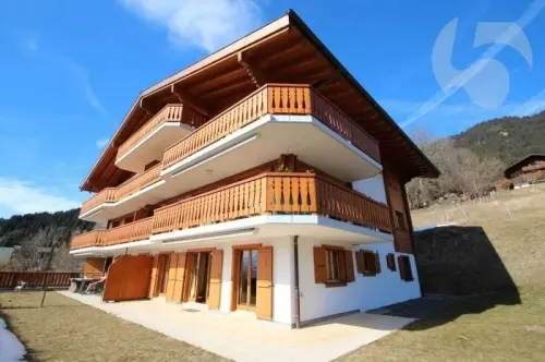 Superbe appartement en terrasse avec vue imprenable sur les Alpes à Chesières