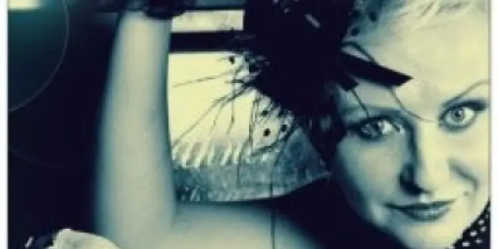 Pianiste et Chanteuse de Pop Jazz pour v