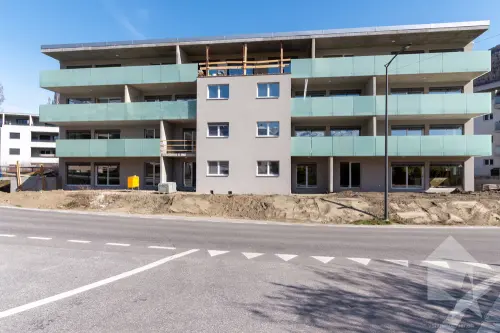 Attique 4.5 pièces orienté ouest avec vue dégagée sur les Alpes à Aproz (Sion)